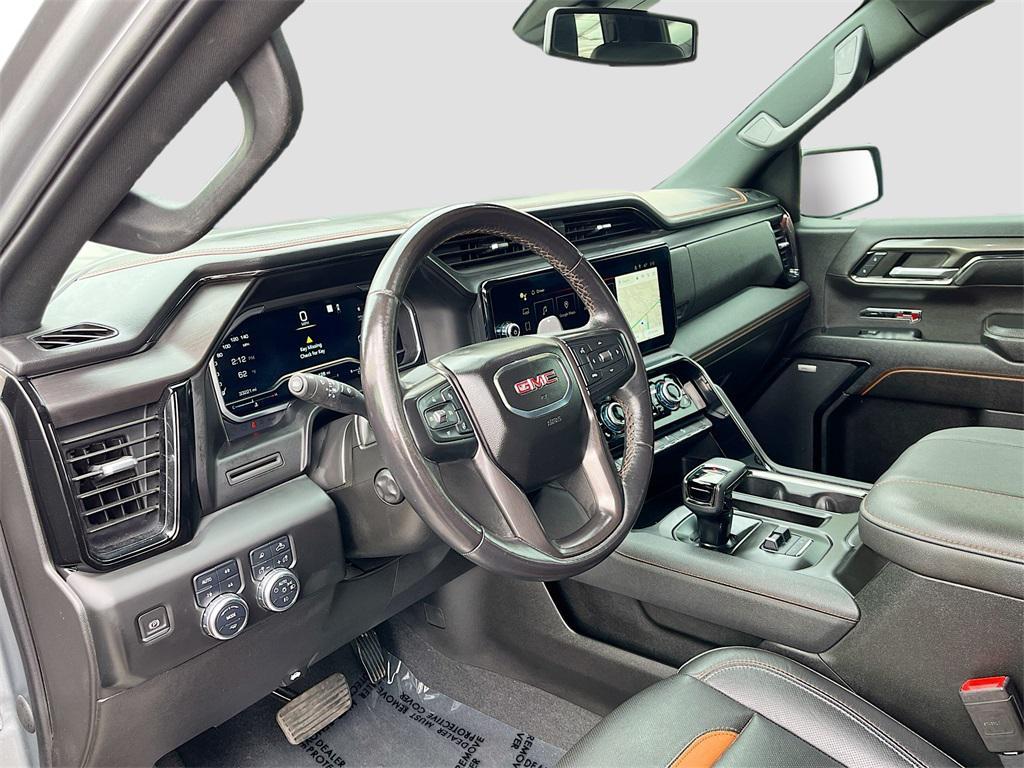 used 2023 GMC Sierra 1500 car, priced at $45,000
