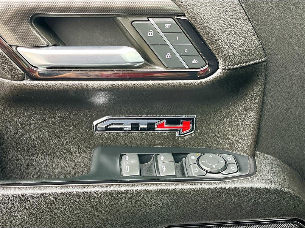 used 2023 GMC Sierra 1500 car, priced at $45,000