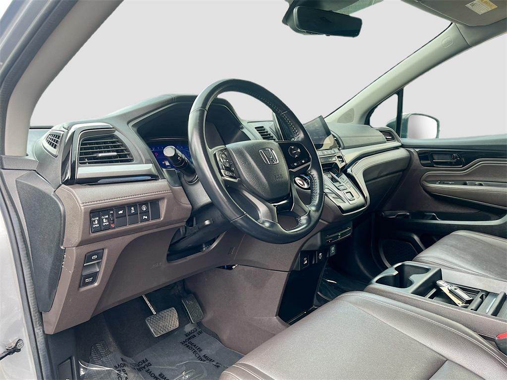 used 2024 Honda Odyssey car, priced at $33,200