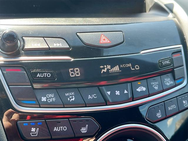 used 2024 Acura RDX car, priced at $35,000
