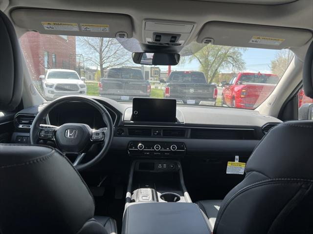 used 2025 Honda Pilot car, priced at $41,000
