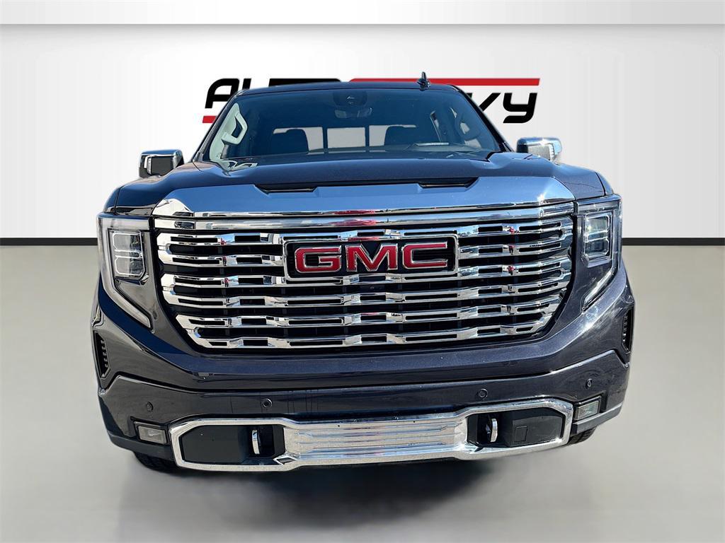 used 2023 GMC Sierra 1500 car, priced at $42,200