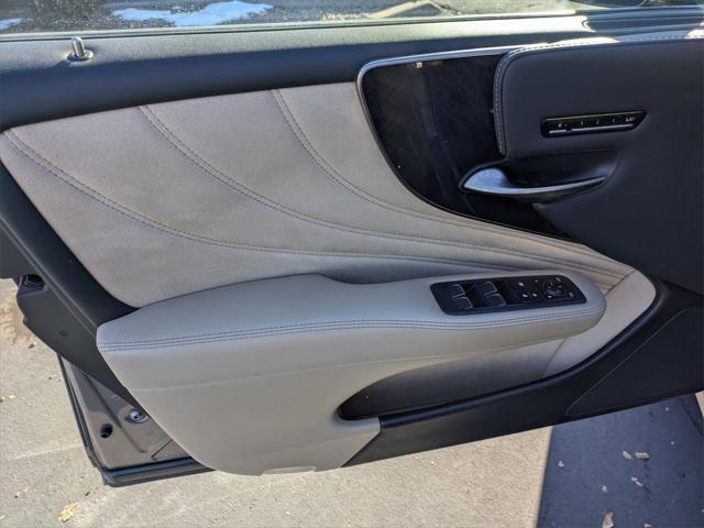 used 2021 Lexus LS 500 car, priced at $46,100