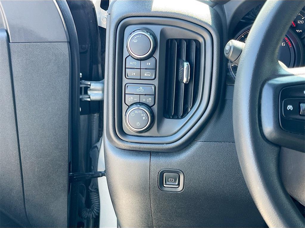 used 2023 Chevrolet Silverado 1500 car, priced at $30,800
