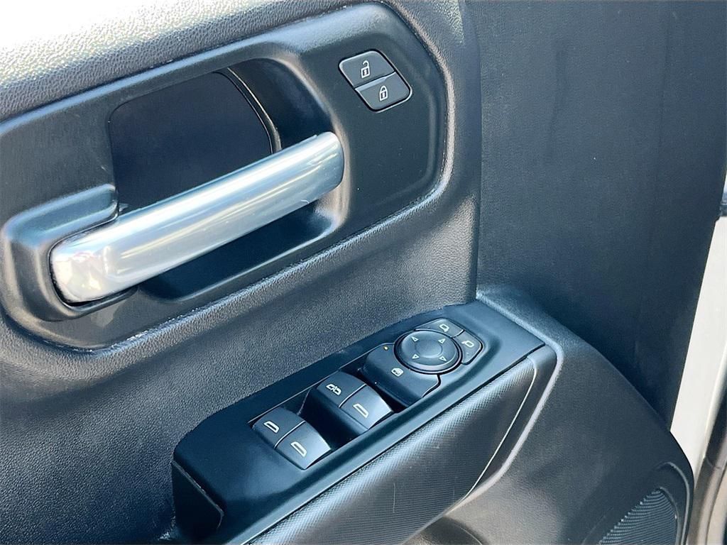 used 2023 Chevrolet Silverado 1500 car, priced at $30,800