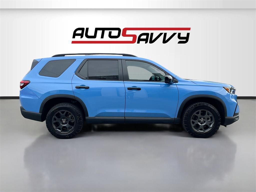 used 2025 Honda Pilot car, priced at $40,500