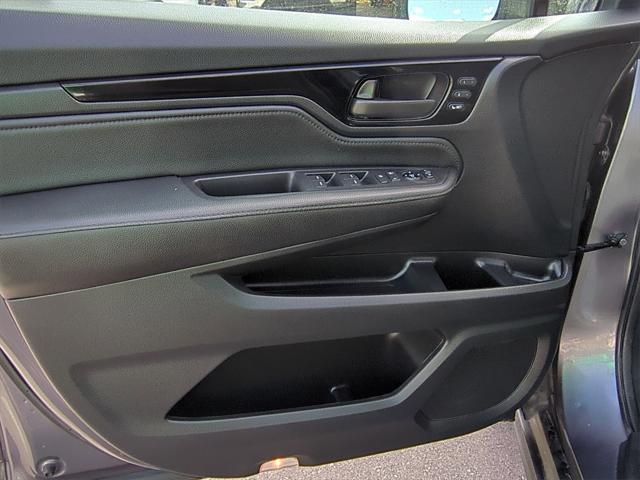 used 2024 Honda Odyssey car, priced at $31,500