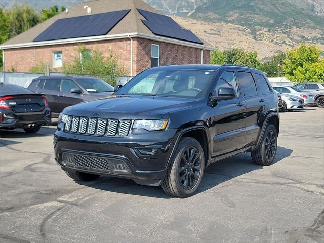 used 2020 Jeep Grand Cherokee car, priced at $20,000