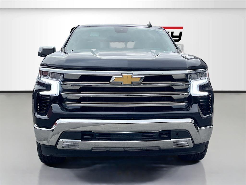 used 2024 Chevrolet Silverado 1500 car, priced at $40,000