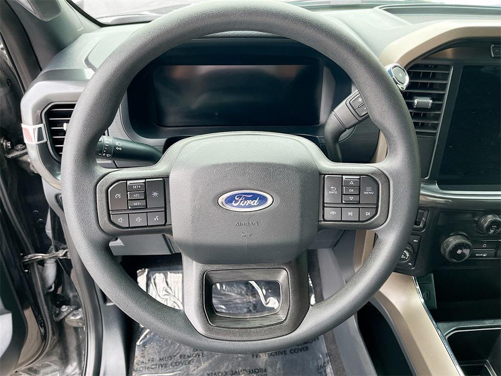 used 2024 Ford F-150 car, priced at $39,400
