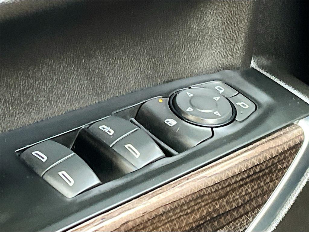 used 2021 Chevrolet Silverado 1500 car, priced at $35,800