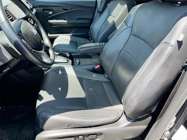 used 2022 Honda Pilot car, priced at $33,600