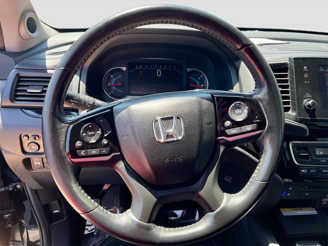used 2022 Honda Pilot car, priced at $33,600