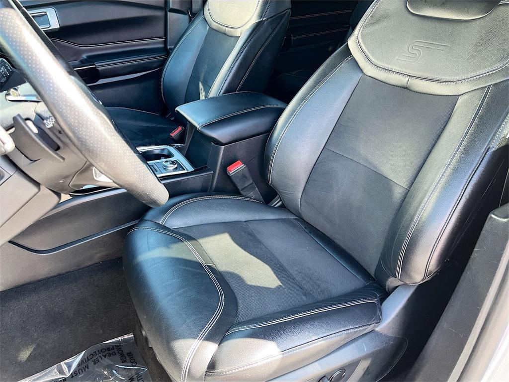 used 2022 Ford Explorer car, priced at $33,500