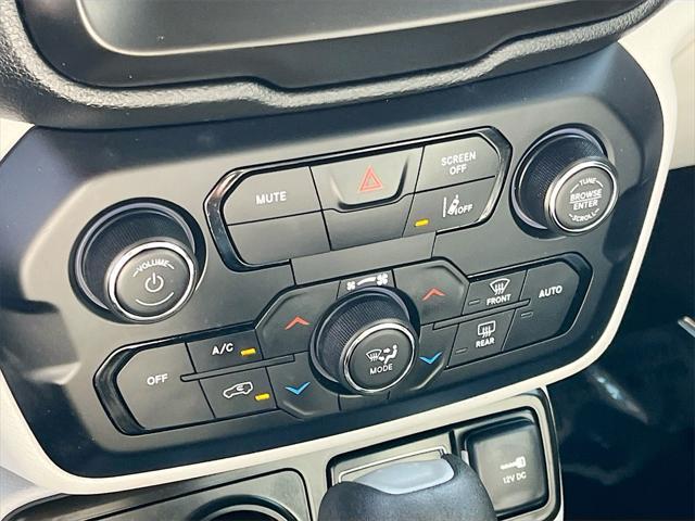used 2021 Jeep Renegade car, priced at $17,400