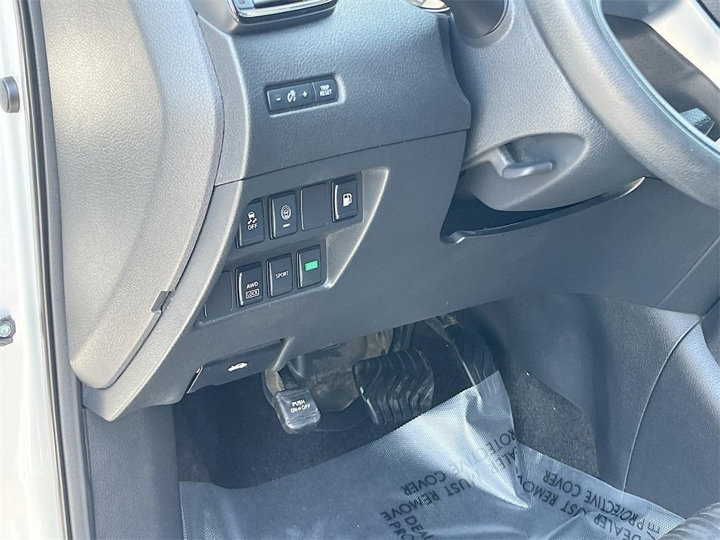 used 2019 Nissan Rogue car, priced at $12,600