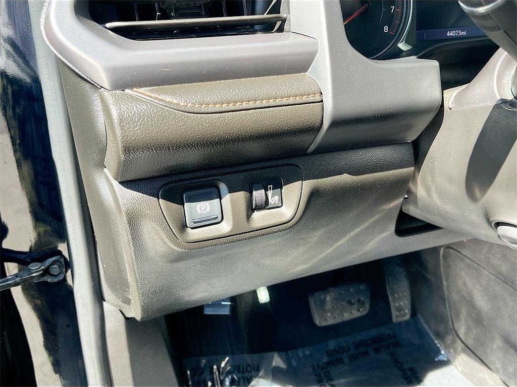used 2022 GMC Acadia car, priced at $27,200