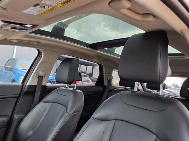 used 2025 Kia Sportage car, priced at $32,900