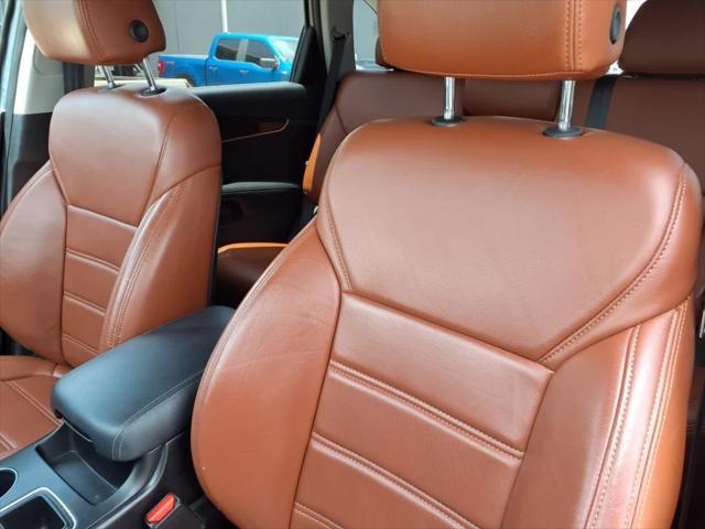 used 2020 Kia Sorento car, priced at $15,700