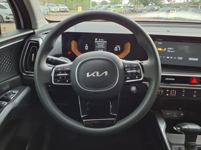 used 2025 Kia Sorento car, priced at $31,900