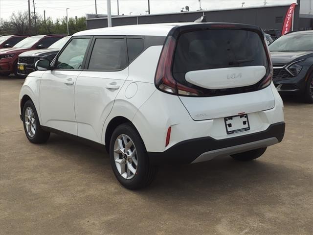 new 2024 Kia Soul car, priced at $21,335