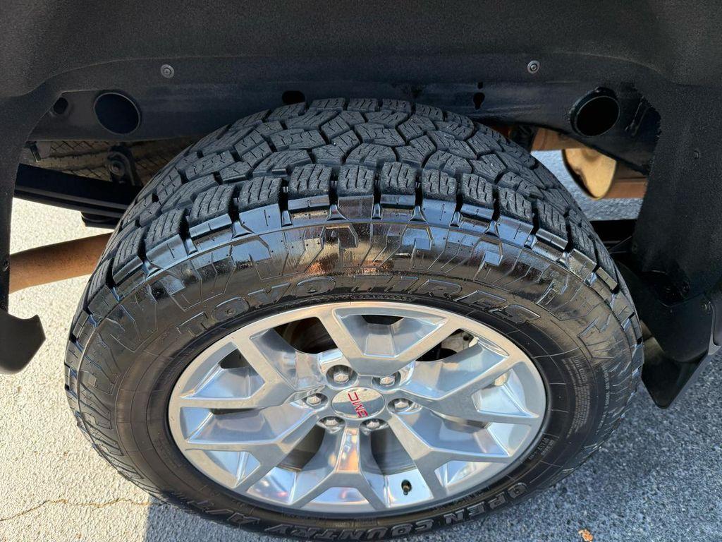 used 2018 GMC Sierra 1500 car, priced at $32,997