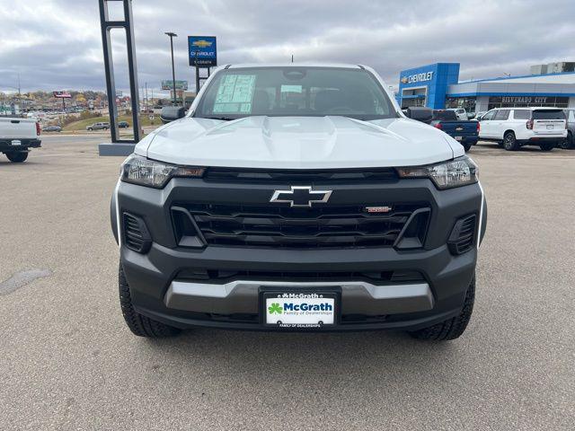 new 2024 Chevrolet Colorado car, priced at $39,212