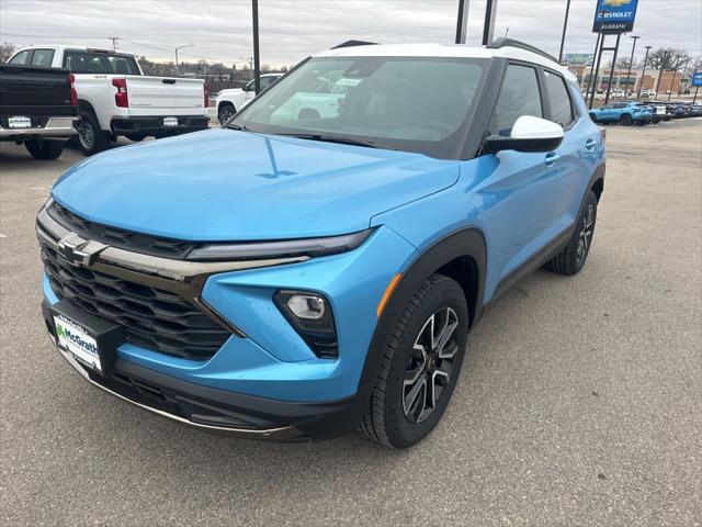 new 2025 Chevrolet TrailBlazer car, priced at $28,560