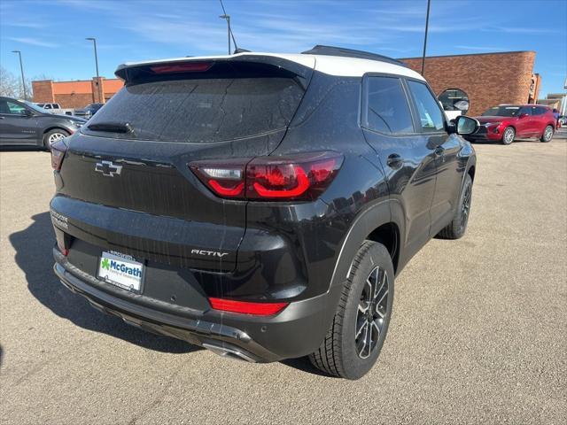 new 2025 Chevrolet TrailBlazer car, priced at $28,201