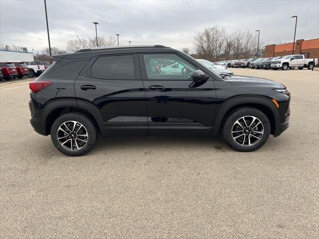 new 2025 Chevrolet TrailBlazer car, priced at $27,282