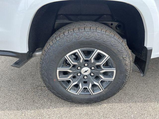 new 2024 Chevrolet Colorado car, priced at $44,310