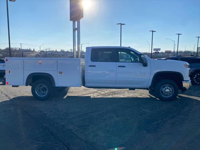 new 2025 Chevrolet Silverado 3500 car, priced at $71,990