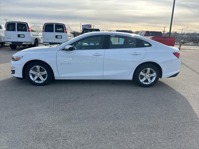 used 2022 Chevrolet Malibu car, priced at $18,540