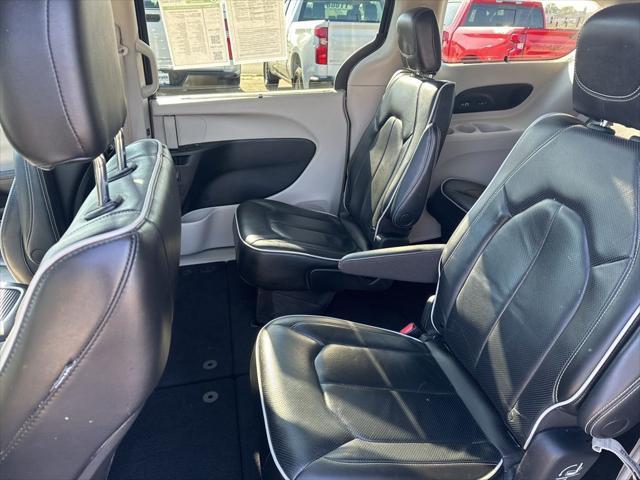 used 2022 Chrysler Pacifica car, priced at $27,517