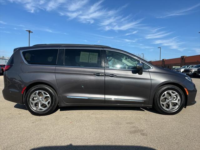 used 2022 Chrysler Pacifica car, priced at $27,517