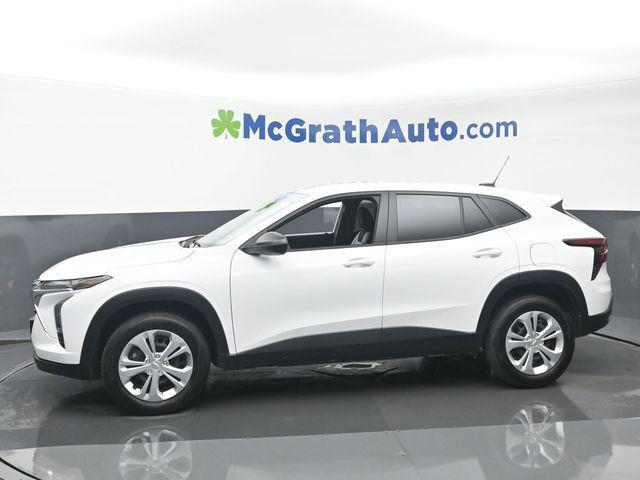 used 2024 Chevrolet Trax car, priced at $20,921