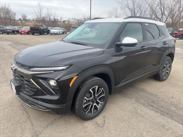 new 2025 Chevrolet TrailBlazer car, priced at $28,201