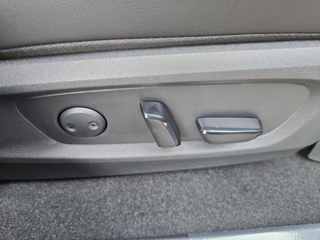 new 2025 Nissan Pathfinder car, priced at $38,351