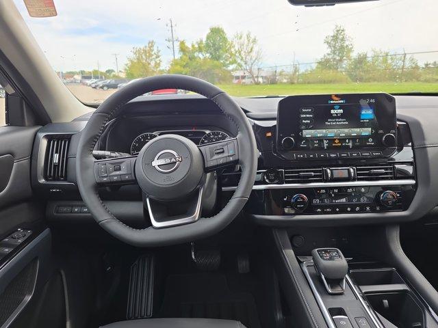 new 2025 Nissan Pathfinder car, priced at $38,351