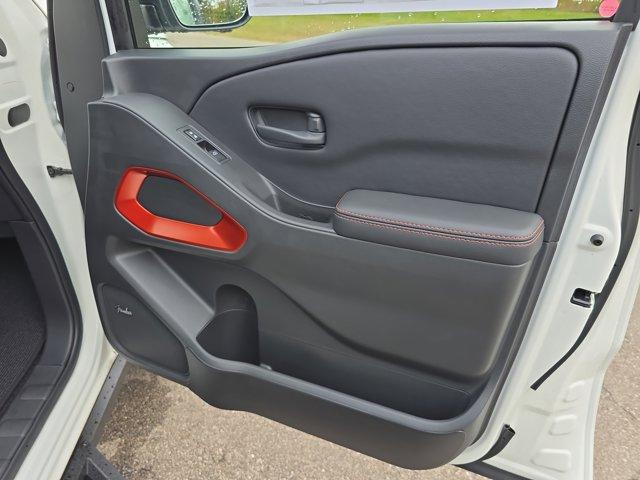 new 2026 Nissan Frontier car