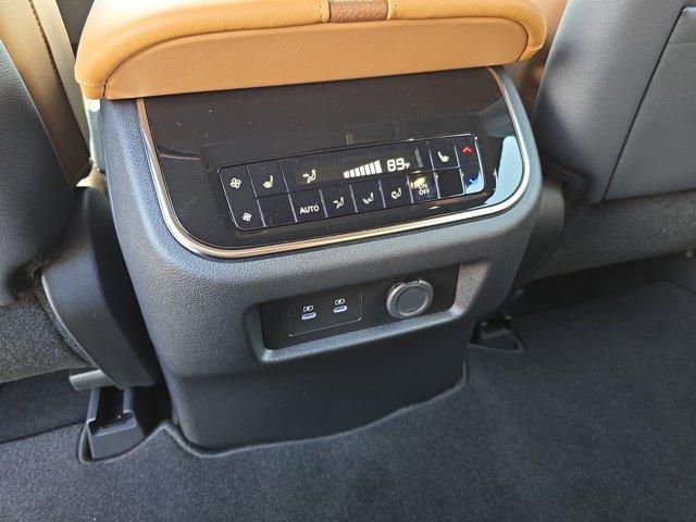 new 2025 Nissan Armada car, priced at $78,654
