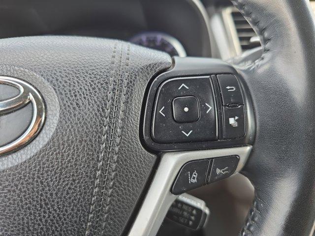 used 2017 Toyota Highlander car, priced at $13,900