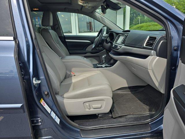 used 2017 Toyota Highlander car, priced at $13,900