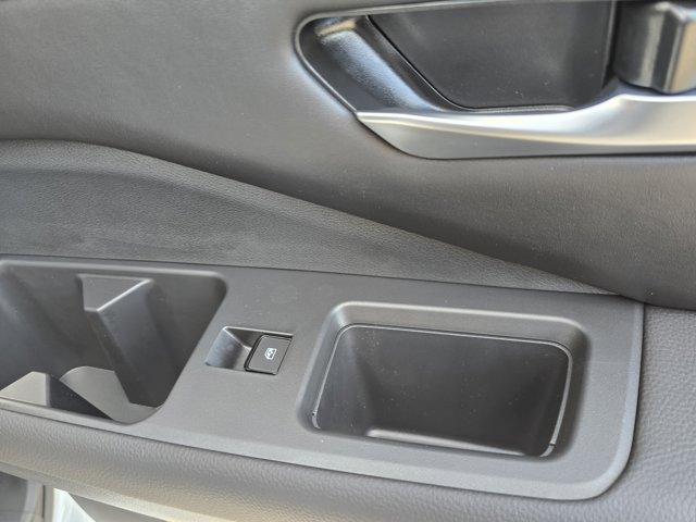 new 2025 Nissan Pathfinder car, priced at $39,685