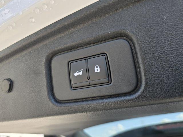 new 2025 Nissan Pathfinder car, priced at $39,685