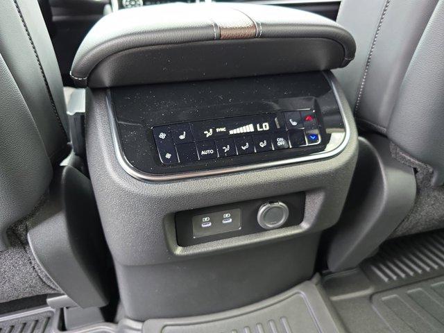 new 2025 Nissan Armada car, priced at $84,100