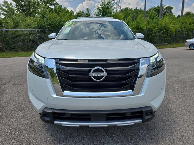 new 2025 Nissan Pathfinder car, priced at $43,905