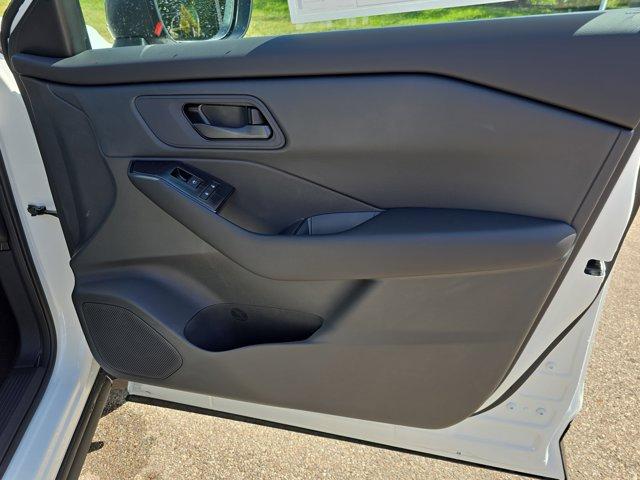 new 2025 Nissan Rogue car, priced at $29,515