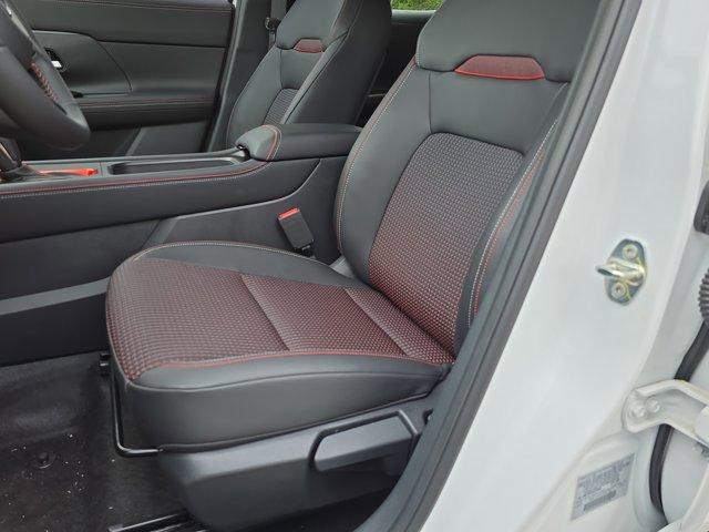 new 2025 Nissan Kicks car, priced at $28,299