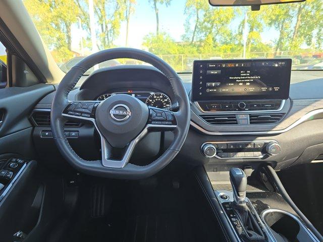 used 2023 Nissan Altima car, priced at $22,500